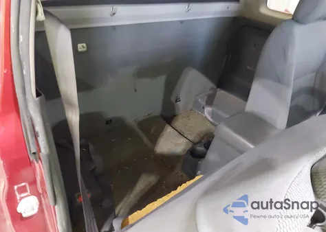 2001 Nissan Frontier Xe z USA, uszkodzony, nr VIN 1N6DD26S51C396210